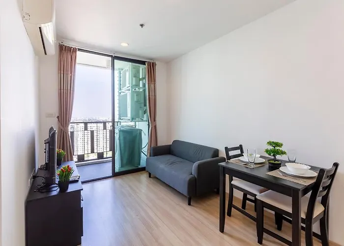 Luxury Skyfloor Onnut Bts 40sqmt Gym Pool Netflix Appartement Bangkok