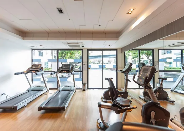 Luxury Skyfloor Onnut Bts 40sqmt Gym Pool Netflix *